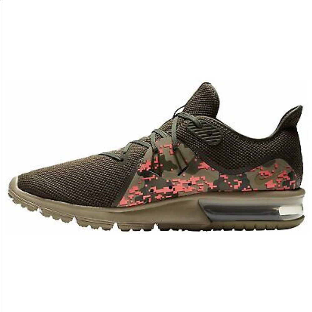 NIKE AIR MAX SEQUENT 3 C